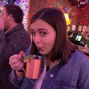 Meet your Posher, Catherine